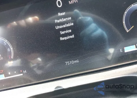 2024 Jeep Grand Cherokee Altitude 4X4 from USA, damaged, VIN 1C4RJHAG2RC165574